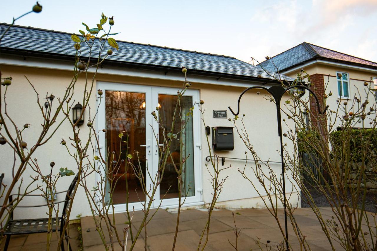 Gwynant Bach - Cosy 2 Bed Bungalow Cottage In Snowdonia National Park, Conwy, North Wales المظهر الخارجي الصورة